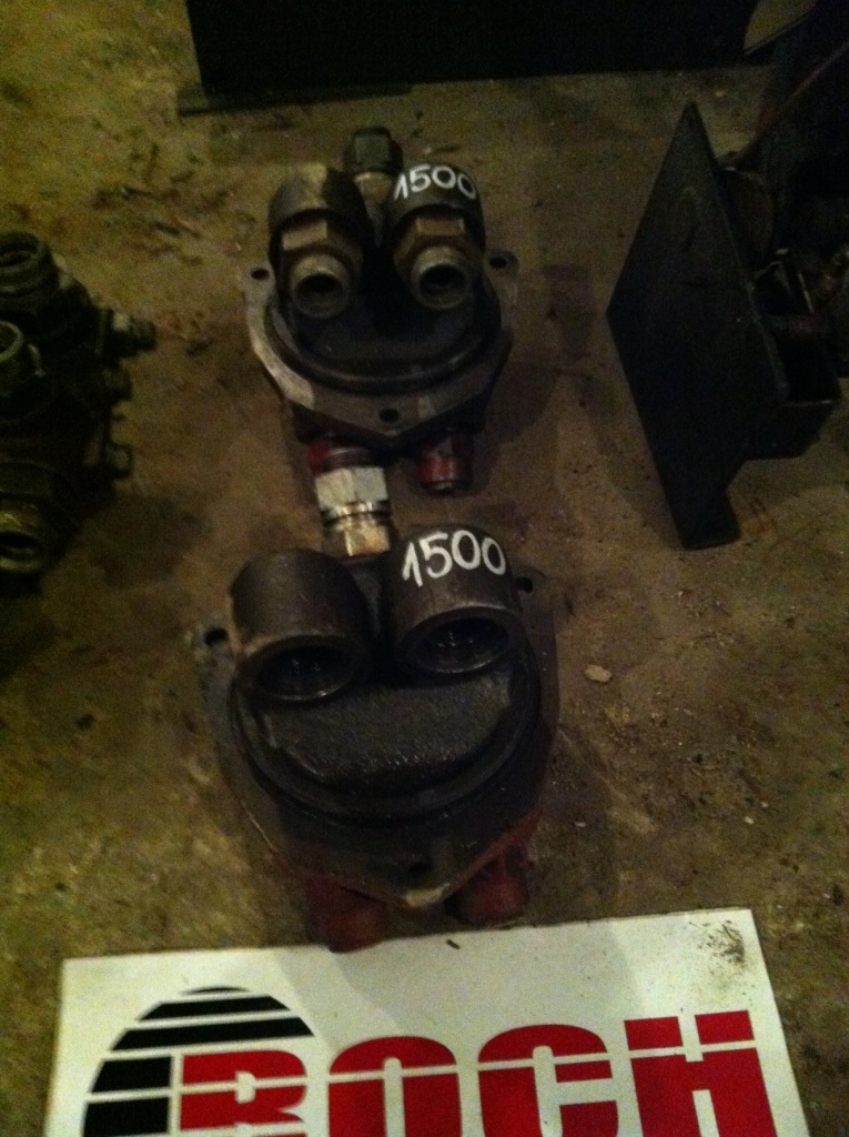 O&K 239742-1 172/112 - 2 SEKCYJNA - صمام هيدروليكي - آلات البناء: صور 1 O&K 239742-1 172/112 - 2 SEKCYJNA - صمام هيدروليكي - آلات البناء: صور 1