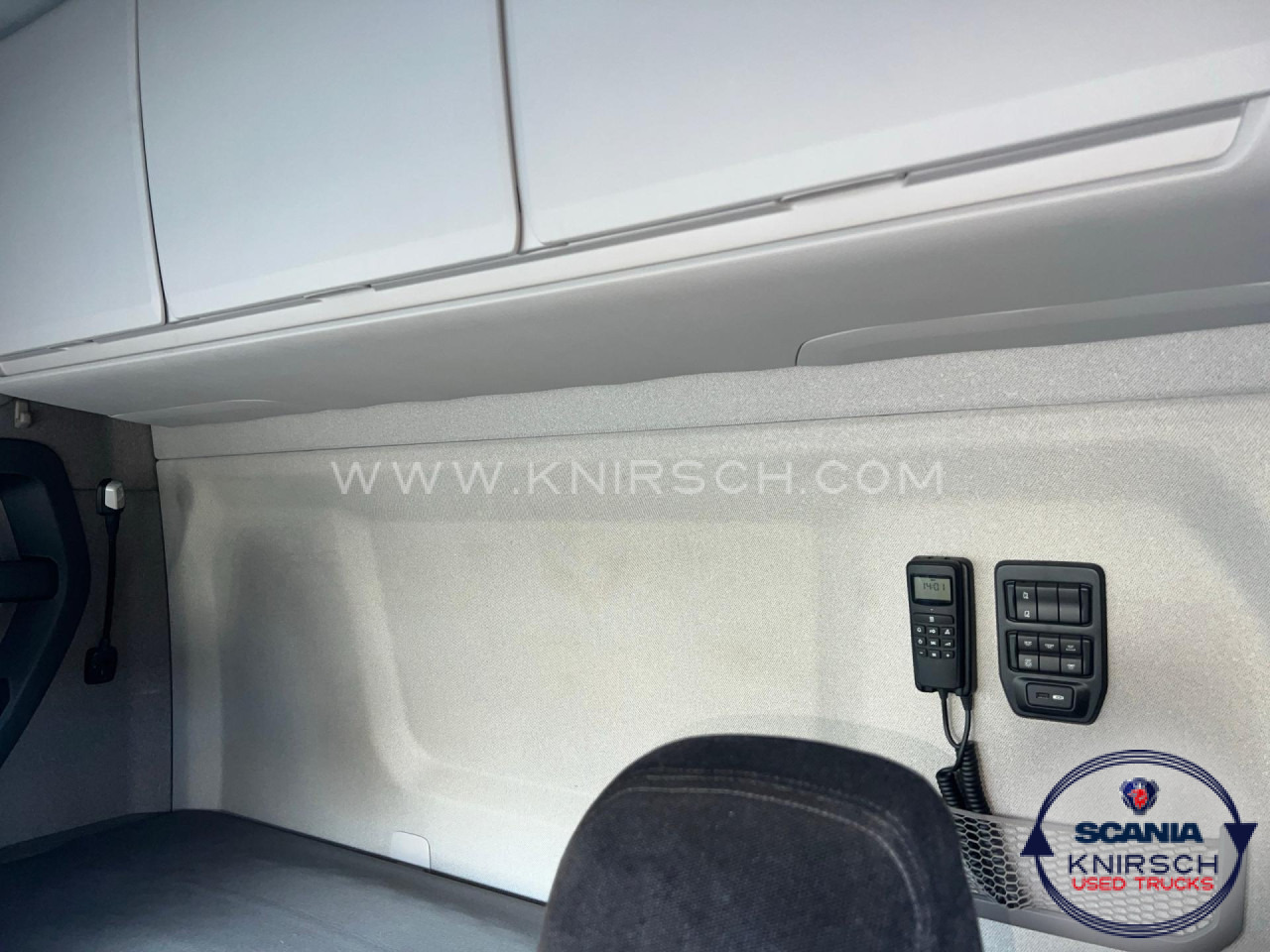 SCANIA R 450 A4x2LA - شاحنة جرار: صور 3 SCANIA R 450 A4x2LA - شاحنة جرار: صور 3