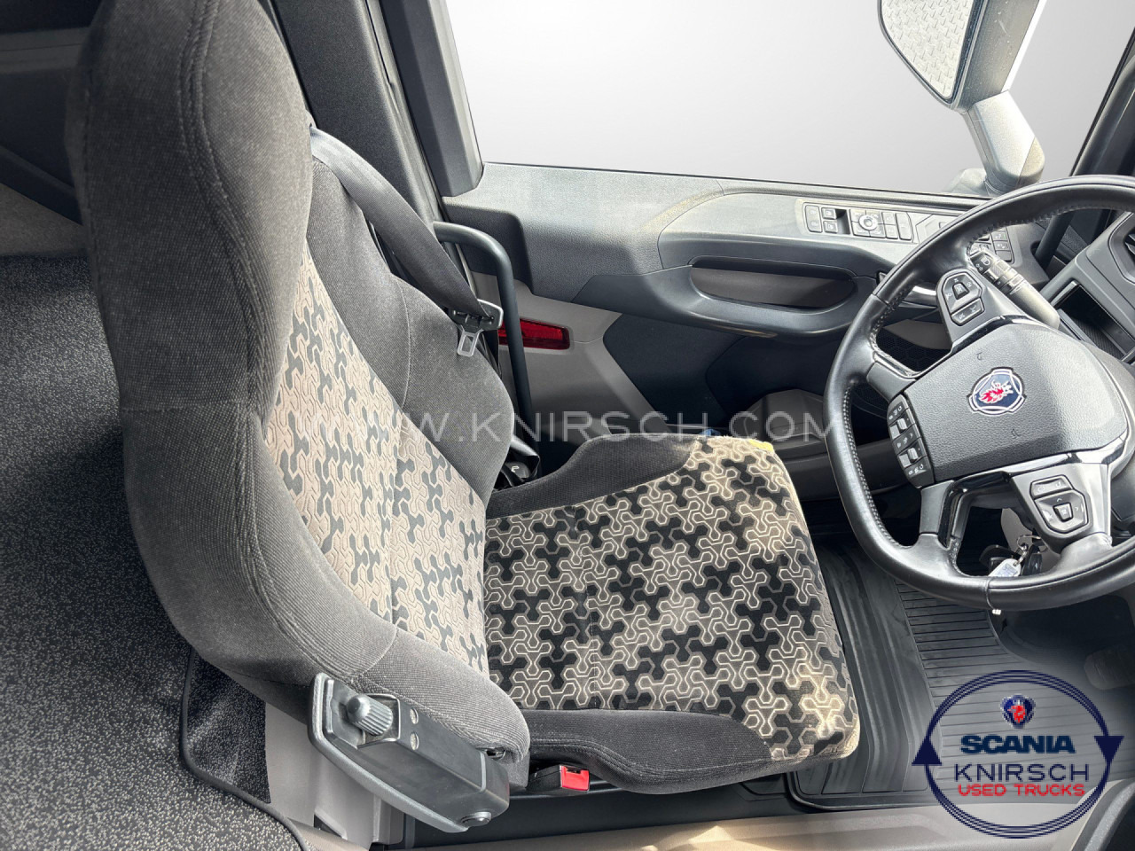 SCANIA R500A4x2NB / Full-Air / ALCOA / LED / Smart 2 - شاحنة جرار: صور 4 SCANIA R500A4x2NB / Full-Air / ALCOA / LED / Smart 2 - شاحنة جرار: صور 4