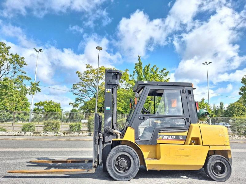 Caterpillar GP50K - رافعة شوكية تعمل بالغاز: صور 4 Caterpillar GP50K - رافعة شوكية تعمل بالغاز: صور 4