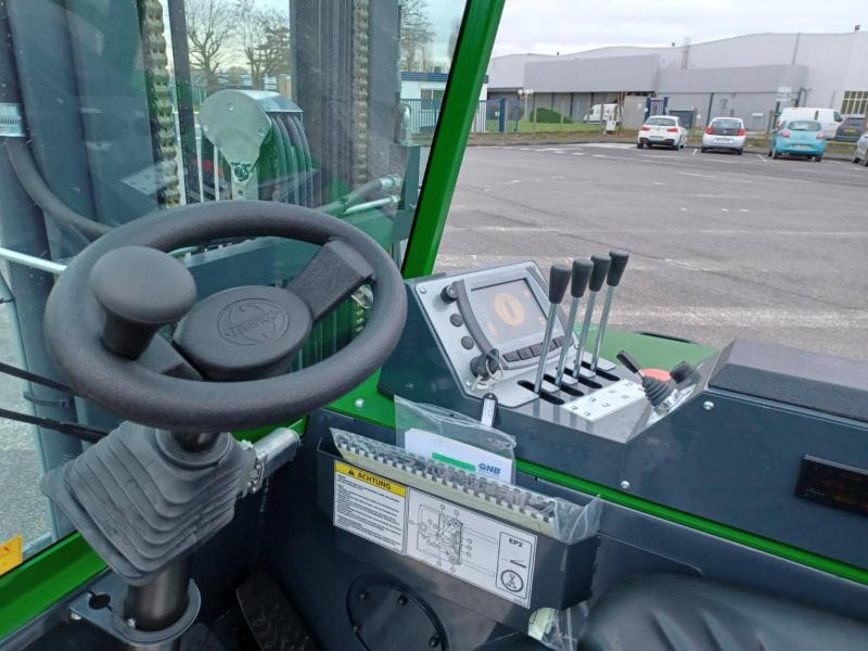 شاحنة المناولة رباعية الاتجاهات Combilift CBE3000: صور 11