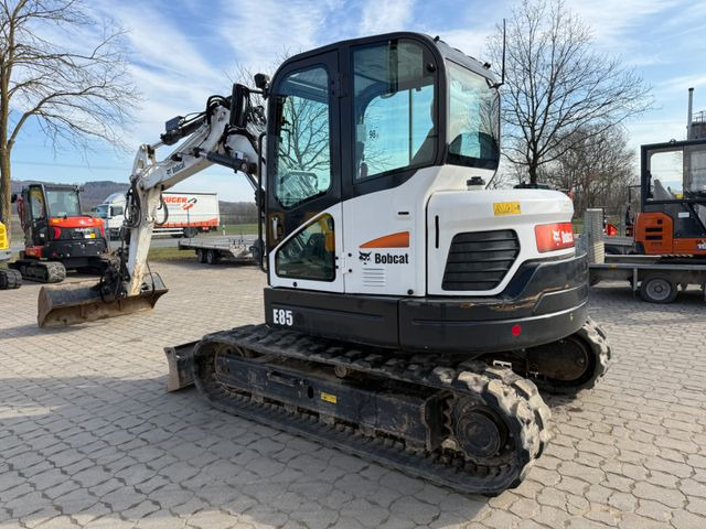 Bobcat E 85, BJ 21/22, 580 BH, hydr. VA, MS08, GLV Bobcat E 85, BJ 21/22, 820 BH, hydr. VA, MS08, GLV - حفارة مصغرة: صور 2 Bobcat E 85, BJ 21/22, 580 BH, hydr. VA, MS08, GLV Bobcat E 85, BJ 21/22, 820 BH, hydr. VA, MS08, GLV - حفارة مصغرة: صور 2