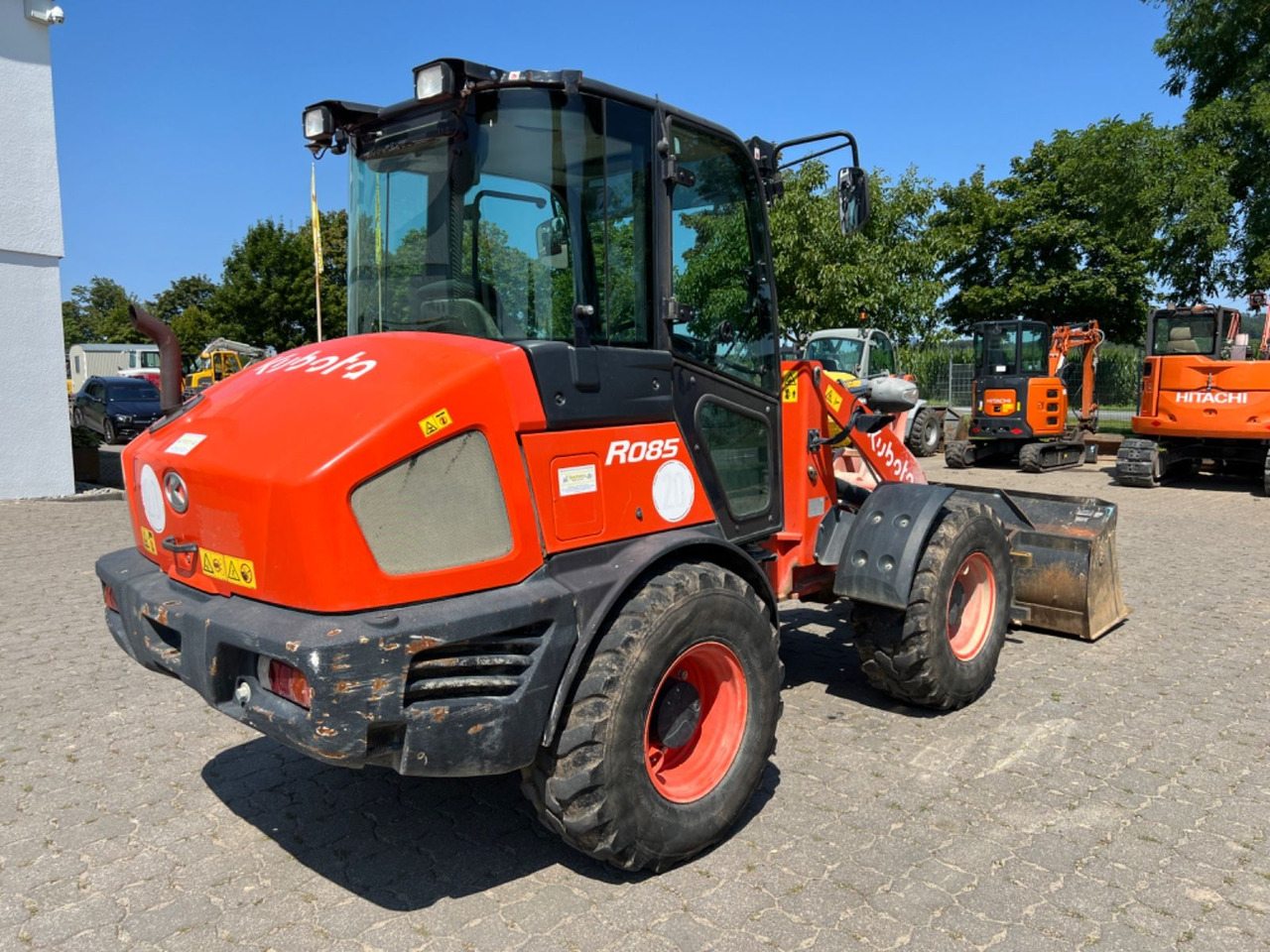 Kubota R 085, Bj 19, 1950 BH, SWE, Schaufel, Gabel - اللودر بعجل: صور 4 Kubota R 085, Bj 19, 1950 BH, SWE, Schaufel, Gabel - اللودر بعجل: صور 4