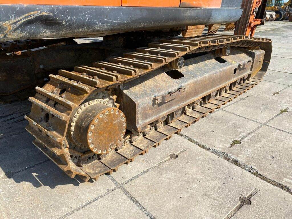 حفارات زحافة Hitachi ZX350LC-6: صور 14
