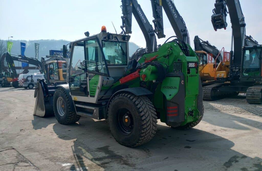 Sennebogen 355E - حفارة النقل والشحن: صور 2 Sennebogen 355E - حفارة النقل والشحن: صور 2