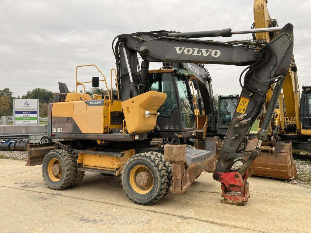 Volvo EW160D - حفارة على عجلات: صور 1 Volvo EW160D - حفارة على عجلات: صور 1