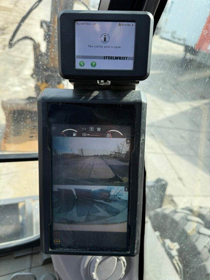 حفارة على عجلات Volvo EWR150E: صور 22