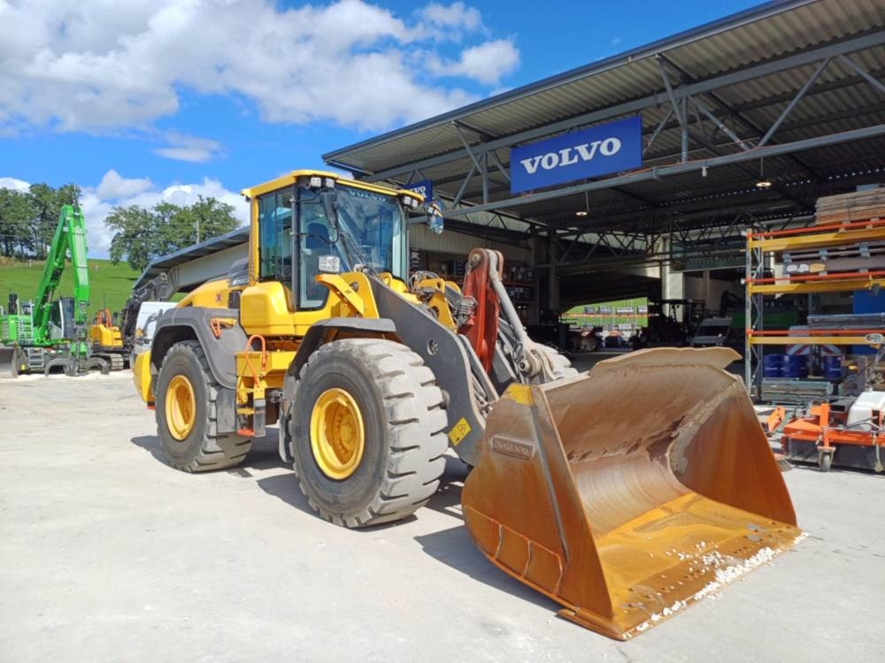 Volvo L110H - اللودر بعجل: صور 1 Volvo L110H - اللودر بعجل: صور 1