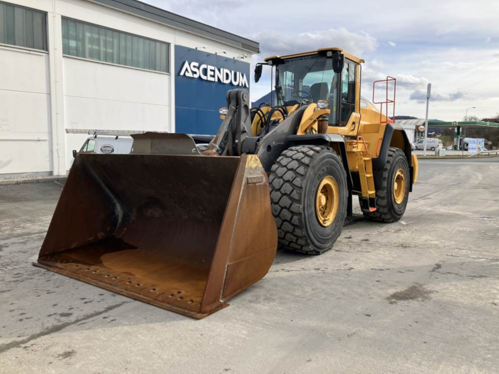 Volvo L180H - اللودر بعجل: صور 4 Volvo L180H - اللودر بعجل: صور 4
