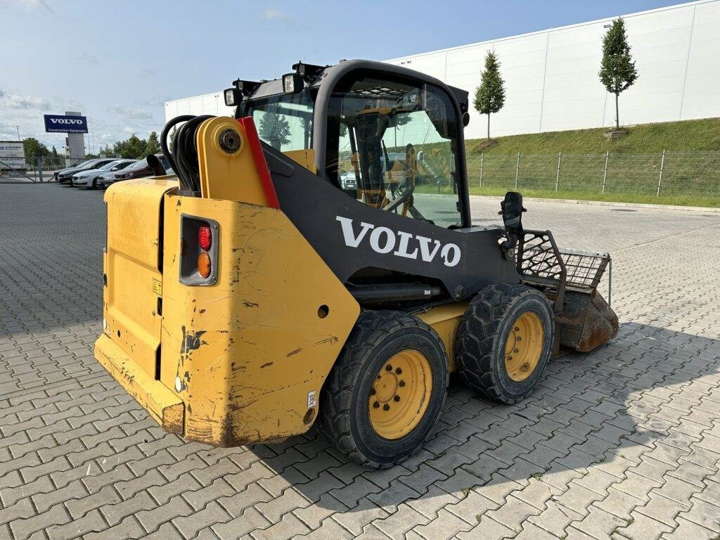 Volvo MC70C - شيول صغير: صور 2 Volvo MC70C - شيول صغير: صور 2