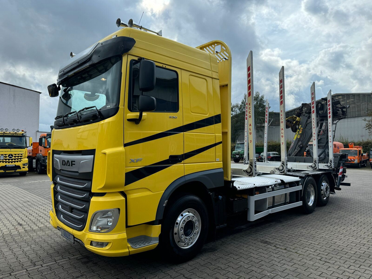 DAF XF 530 6x2 Holztransport Kran PENZ 15Z9.50 *Anh. - شاحنة قطع الأشجار, شاحنة كرين: صور 3 DAF XF 530 6x2 Holztransport Kran PENZ 15Z9.50 *Anh. - شاحنة قطع الأشجار, شاحنة كرين: صور 3