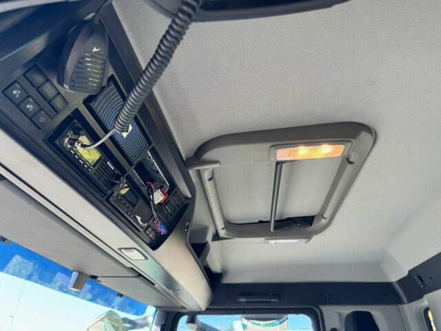 MAN 28.480 6x4 Abrollkipper Meiller Tectrum RS21.65 - شاحنة ذات الخطاف: صور 5 MAN 28.480 6x4 Abrollkipper Meiller Tectrum RS21.65 - شاحنة ذات الخطاف: صور 5