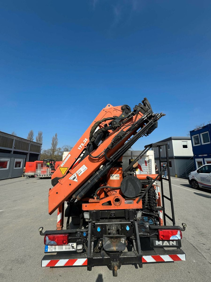 MAN TGS 26.400 6x2*4 Kipper Bordm. Kran ATLAS 172.3E - قلابات, شاحنة كرين: صور 4 MAN TGS 26.400 6x2*4 Kipper Bordm. Kran ATLAS 172.3E - قلابات, شاحنة كرين: صور 4