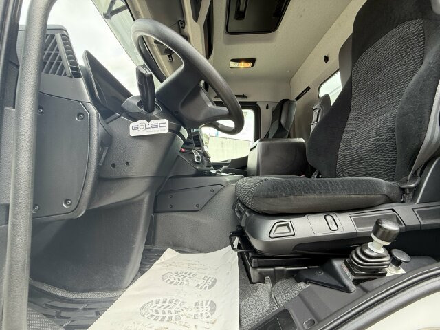 Mercedes-Benz 4145 8x8 Meiler Dreiseitenkipper Bordmatik - قلابات: صور 5 Mercedes-Benz 4145 8x8 Meiler Dreiseitenkipper Bordmatik - قلابات: صور 5