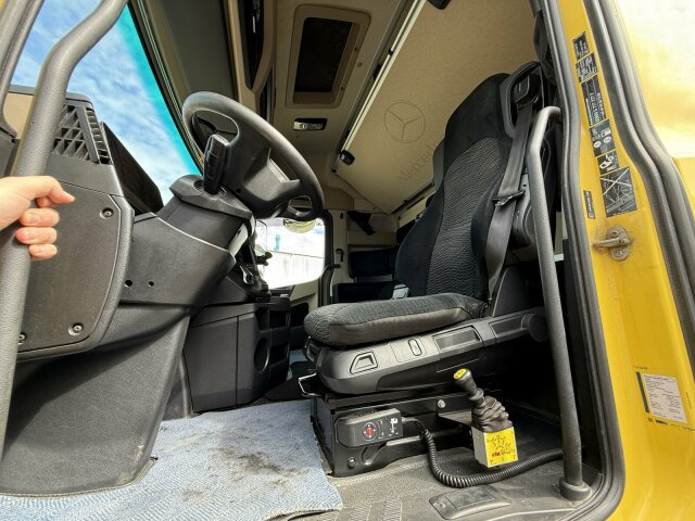 Mercedes-Benz ACTROS 1846 4x4 HAD Eur 6 Kipphydraulik Retarder - شاحنة جرار: صور 3 Mercedes-Benz ACTROS 1846 4x4 HAD Eur 6 Kipphydraulik Retarder - شاحنة جرار: صور 3