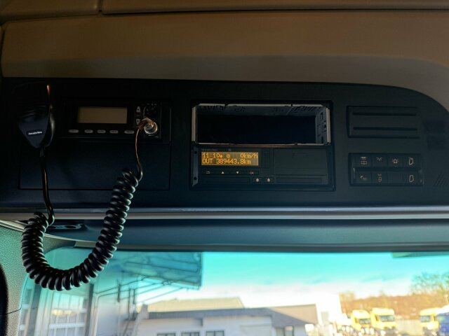 Mercedes-Benz ACTROS 1846 4x4 HAD Eur 6 Kipphydraulik Retarder - شاحنة جرار: صور 4 Mercedes-Benz ACTROS 1846 4x4 HAD Eur 6 Kipphydraulik Retarder - شاحنة جرار: صور 4