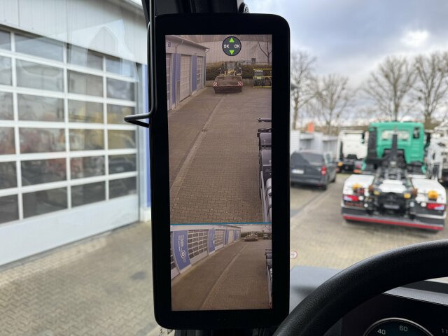 Mercedes-Benz ACTROS 2543 6x2 Wechselaufbau BDF AHK 2 Betten - شاحنات الحاويات / جسم علوي قابل للتغيير شاحنة: صور 4 Mercedes-Benz ACTROS 2543 6x2 Wechselaufbau BDF AHK 2 Betten - شاحنات الحاويات / جسم علوي قابل للتغيير شاحنة: صور 4