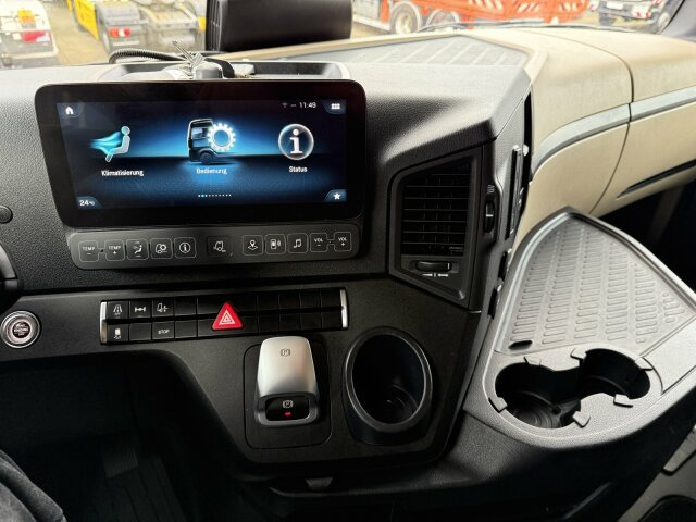 Mercedes-Benz ACTROS 2543 6x2 Wechselaufbau BDF AHK 2 Betten - شاحنات الحاويات / جسم علوي قابل للتغيير شاحنة: صور 3 Mercedes-Benz ACTROS 2543 6x2 Wechselaufbau BDF AHK 2 Betten - شاحنات الحاويات / جسم علوي قابل للتغيير شاحنة: صور 3