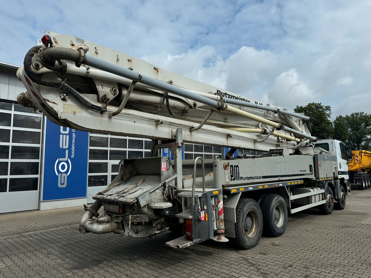 Mercedes-Benz ACTROS 3240 8x4 Betonpumpe PUTZMEISTER BSF 42 M - مضخة خرسانة: صور 5 Mercedes-Benz ACTROS 3240 8x4 Betonpumpe PUTZMEISTER BSF 42 M - مضخة خرسانة: صور 5