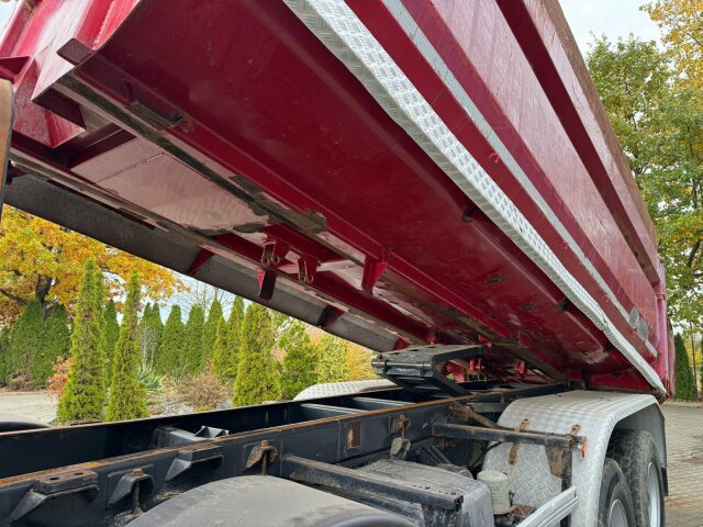 Mercedes-Benz ACTROS 4141 EURO4 8x6 Muldenkipper - قلابة شاحنة: صور 4 Mercedes-Benz ACTROS 4141 EURO4 8x6 Muldenkipper - قلابة شاحنة: صور 4