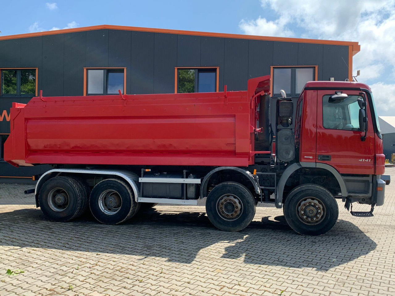 Mercedes-Benz ACTROS 4141 EURO4 8x8 Muldenkipper - قلابات: صور 4 Mercedes-Benz ACTROS 4141 EURO4 8x8 Muldenkipper - قلابات: صور 4