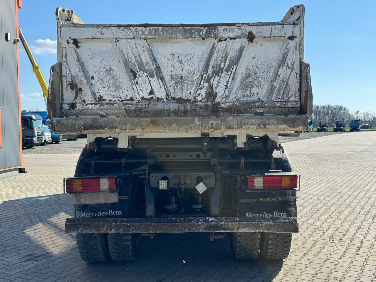 Mercedes-Benz ACTROS 4144 8x8 EURO4 DSK Meiller - قلابات: صور 5 Mercedes-Benz ACTROS 4144 8x8 EURO4 DSK Meiller - قلابات: صور 5
