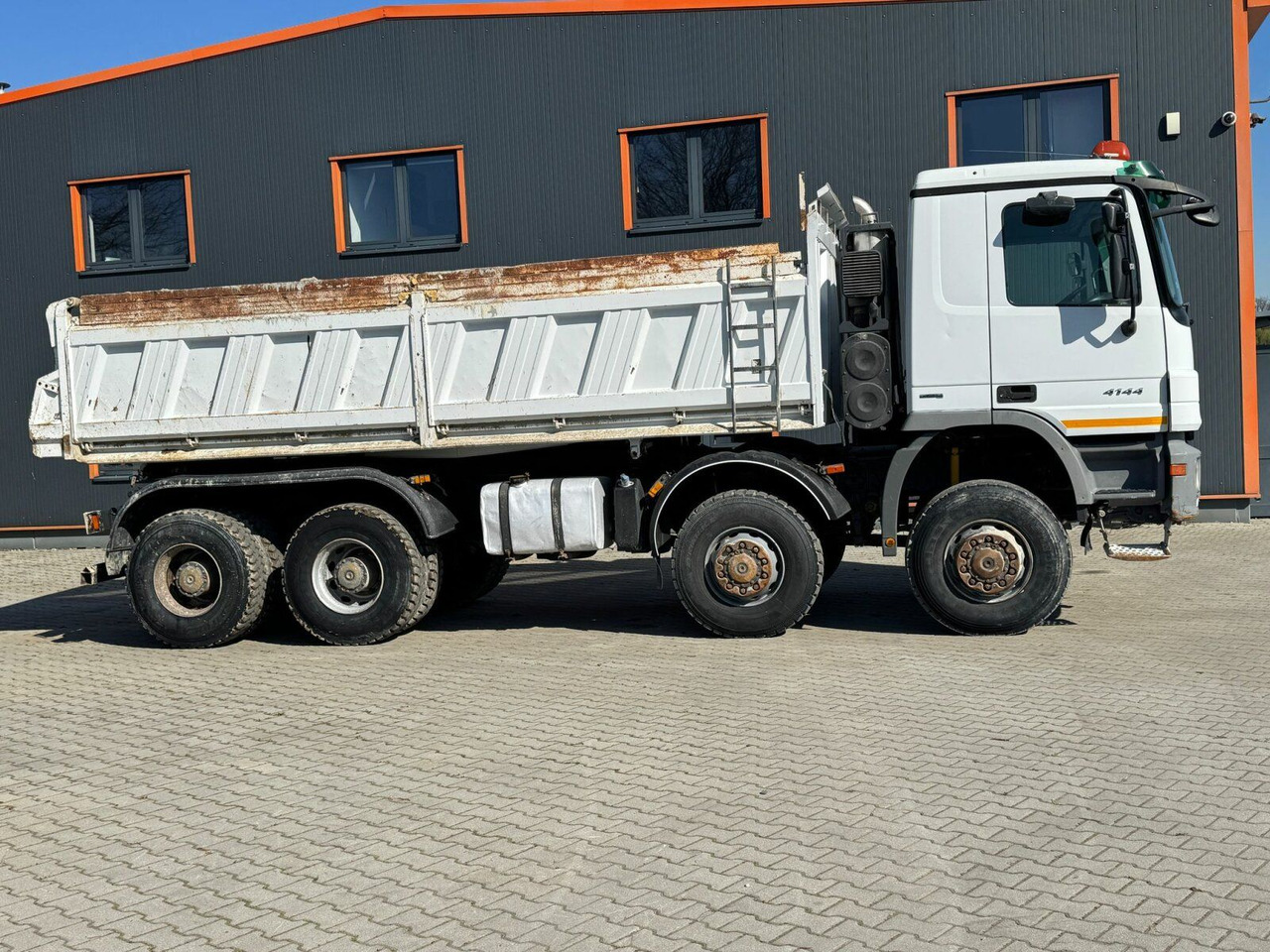 Mercedes-Benz ACTROS 4144 8x8 EURO4 DSK Meiller - قلابات: صور 3 Mercedes-Benz ACTROS 4144 8x8 EURO4 DSK Meiller - قلابات: صور 3