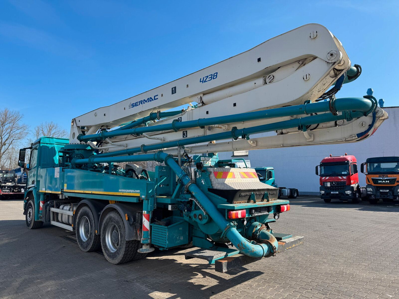 Mercedes-Benz AROCS 2836 6x4 Euro 6 Betonpumpe SERMAC 4Z38 - مضخة خرسانة: صور 5 Mercedes-Benz AROCS 2836 6x4 Euro 6 Betonpumpe SERMAC 4Z38 - مضخة خرسانة: صور 5
