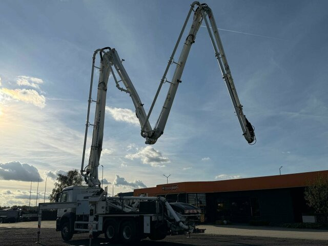 Mercedes-Benz AROCS 2840 6x4 Betonp. Putzmeister BSF36-4.16HLS - مضخة خرسانة: صور 2 Mercedes-Benz AROCS 2840 6x4 Betonp. Putzmeister BSF36-4.16HLS - مضخة خرسانة: صور 2