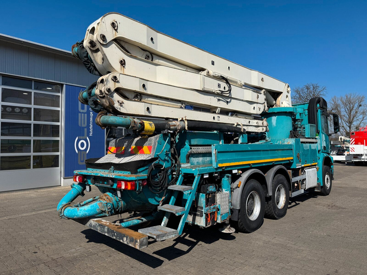 Mercedes-Benz AROCS 2844 6x4 Euro 6 Betonpumpe SERMAC 5Z33 - مضخة خرسانة: صور 4 Mercedes-Benz AROCS 2844 6x4 Euro 6 Betonpumpe SERMAC 5Z33 - مضخة خرسانة: صور 4