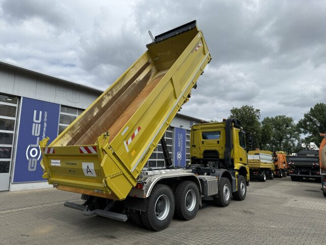 Mercedes-Benz AROCS 3248 8x4 Euro 6 Meiller Kipper Bordmatik - قلابات: صور 2 Mercedes-Benz AROCS 3248 8x4 Euro 6 Meiller Kipper Bordmatik - قلابات: صور 2