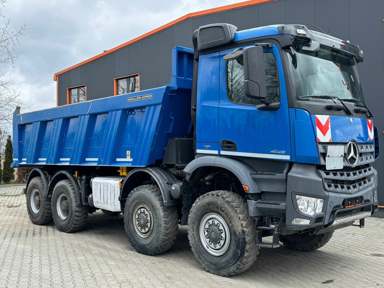 Mercedes-Benz AROCS 4145 8x8 EURO6 Muldenkipper TOP! - قلابات: صور 1 Mercedes-Benz AROCS 4145 8x8 EURO6 Muldenkipper TOP! - قلابات: صور 1