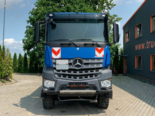 Mercedes-Benz AROCS 4145 8x8 EURO6 Muldenkipper - قلابات: صور 3 Mercedes-Benz AROCS 4145 8x8 EURO6 Muldenkipper - قلابات: صور 3