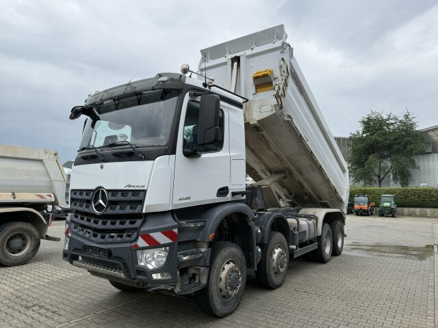 Mercedes-Benz AROCS 4145 8x8 Meiller Muldenkipper - قلابات: صور 4 Mercedes-Benz AROCS 4145 8x8 Meiller Muldenkipper - قلابات: صور 4