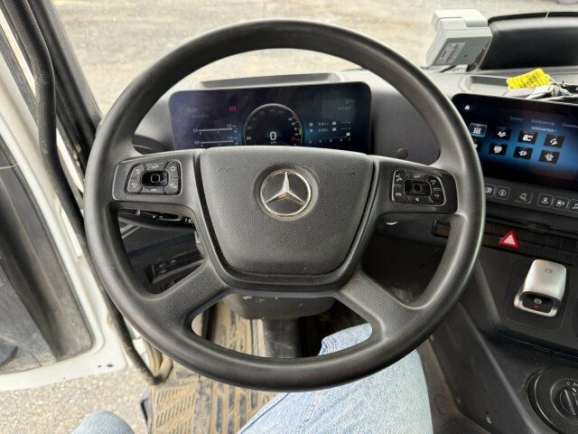 Mercedes-Benz AROCS 4145 8x8 Meiller Muldenkipper - قلابات: صور 2 Mercedes-Benz AROCS 4145 8x8 Meiller Muldenkipper - قلابات: صور 2