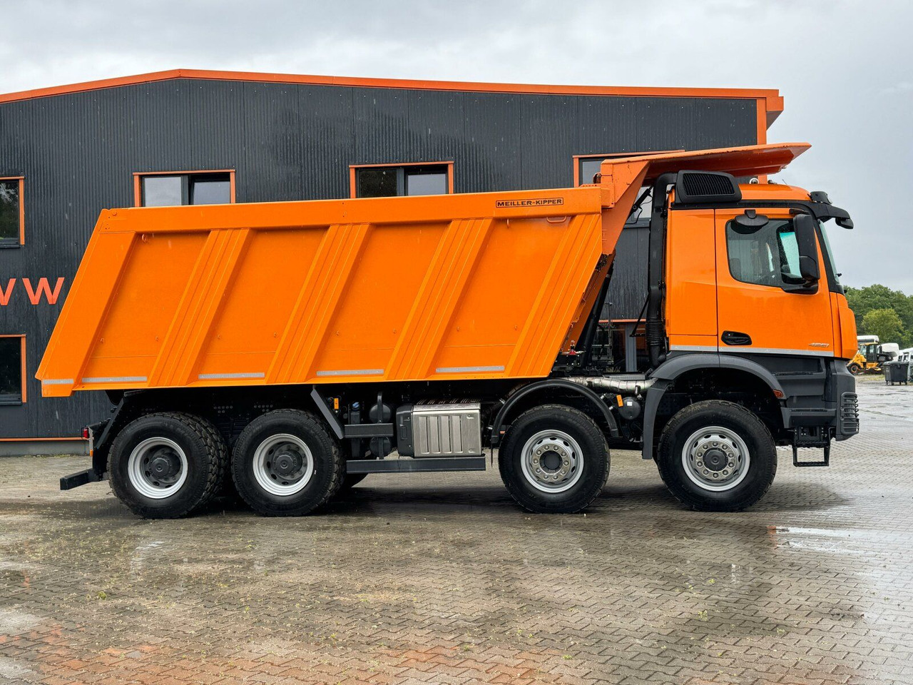 Mercedes-Benz AROCS 4851 8x6 Euro 6 Gesteinkipper MEILLER - قلابات: صور 4 Mercedes-Benz AROCS 4851 8x6 Euro 6 Gesteinkipper MEILLER - قلابات: صور 4