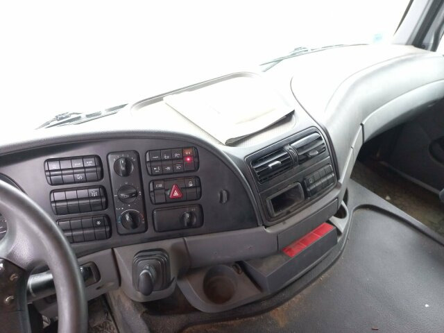 Mercedes-Benz Actros 1846 4x2 Euro 5 Retarder Kipphydraulik - شاحنة جرار: صور 3 Mercedes-Benz Actros 1846 4x2 Euro 5 Retarder Kipphydraulik - شاحنة جرار: صور 3