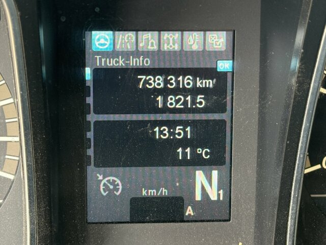 Mercedes-Benz Actros 4x2 Pritsche Plane Laderampe + Anhänger - شاحنة ستارة: صور 2 Mercedes-Benz Actros 4x2 Pritsche Plane Laderampe + Anhänger - شاحنة ستارة: صور 2