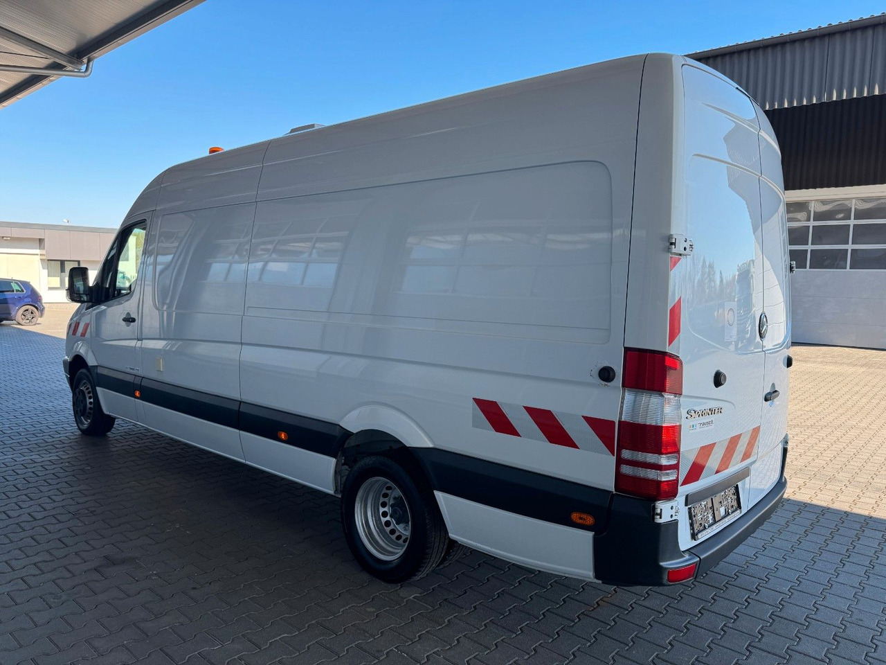 Mercedes-Benz Sprinter MB TV-Fzg mit Rausch Inspektion Einheit - فراغ شاحنة: صور 5 Mercedes-Benz Sprinter MB TV-Fzg mit Rausch Inspektion Einheit - فراغ شاحنة: صور 5
