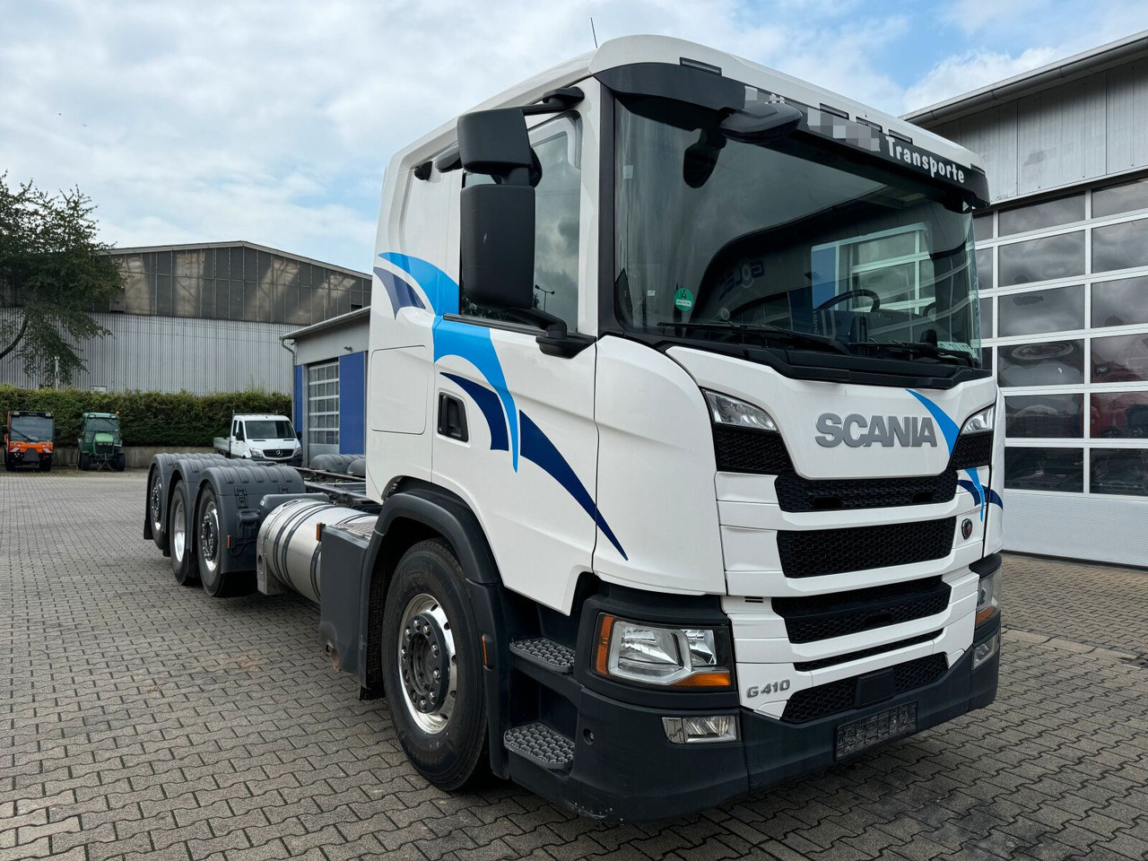 Scania G 410 B8x2*6 NB LNG Fahrgestell Nebenantrieb - شاحنة صهريج, شاحنة كرين: صور 1 Scania G 410 B8x2*6 NB LNG Fahrgestell Nebenantrieb - شاحنة صهريج, شاحنة كرين: صور 1