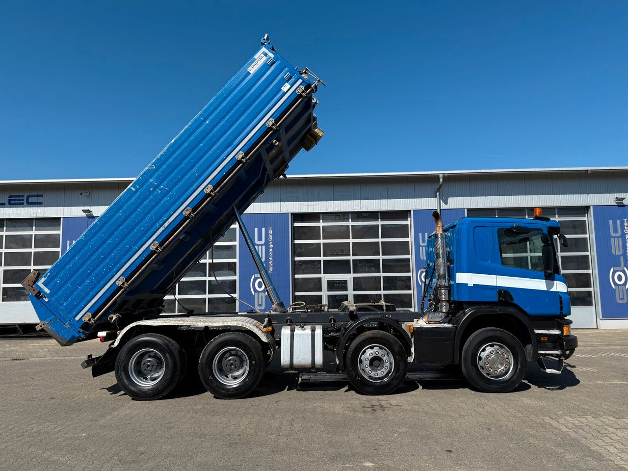 Scania P 410 8x4 Dreiseitenkipper DAUTEL - قلابات: صور 4 Scania P 410 8x4 Dreiseitenkipper DAUTEL - قلابات: صور 4