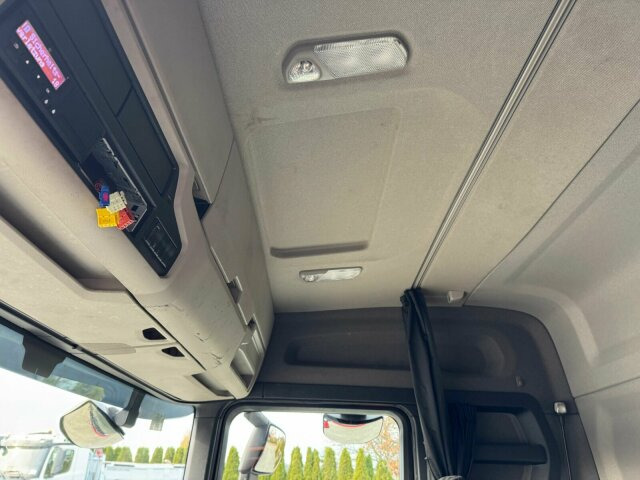 Scania R460 4x2 SZM Kipphydraulik Blatt/ Luft - شاحنة جرار: صور 2 Scania R460 4x2 SZM Kipphydraulik Blatt/ Luft - شاحنة جرار: صور 2