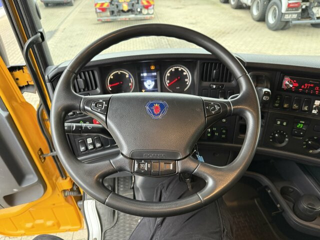 Scania R500 8x4 Kanalreiniger Kombi MÜLLER Canalmaster - فراغ شاحنة: صور 2 Scania R500 8x4 Kanalreiniger Kombi MÜLLER Canalmaster - فراغ شاحنة: صور 2