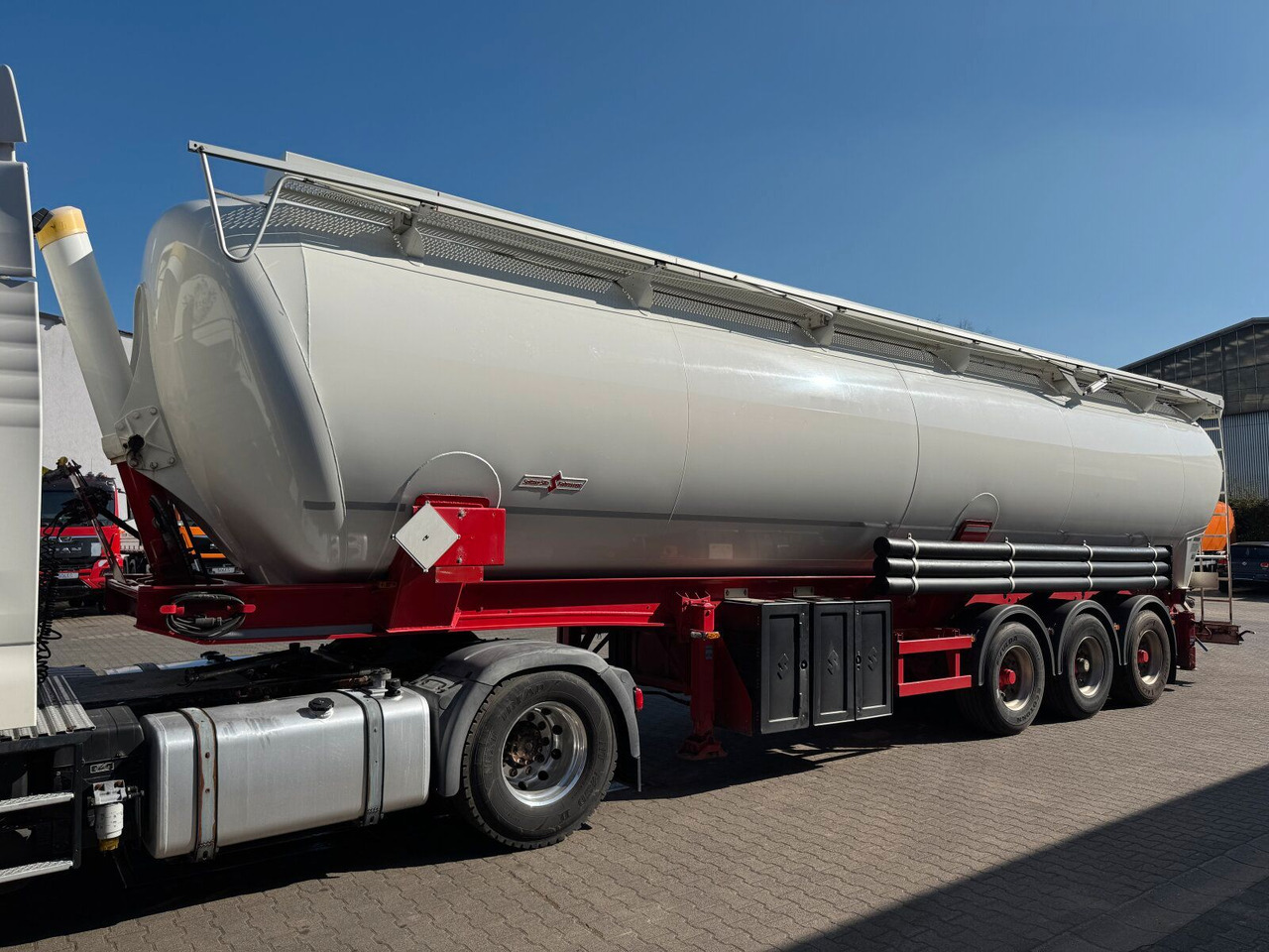 Spitzer SK 2760 CAL Kippsilo 60000 L für loser Schüttung - بلكر: صور 3 Spitzer SK 2760 CAL Kippsilo 60000 L für loser Schüttung - بلكر: صور 3