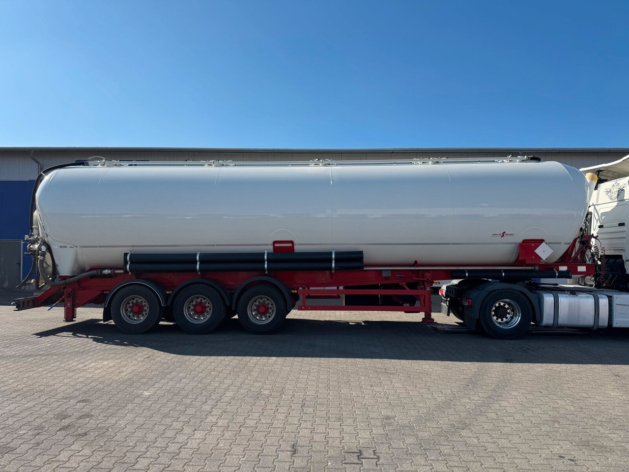 Spitzer SK 2760 CAL Kippsilo 60000 L für loser Schüttung - بلكر: صور 4 Spitzer SK 2760 CAL Kippsilo 60000 L für loser Schüttung - بلكر: صور 4