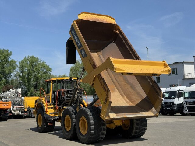 Volvo A25G Dumper 22,7 Ton 2.957 Stunden - آلات البناء: صور 2 Volvo A25G Dumper 22,7 Ton 2.957 Stunden - آلات البناء: صور 2