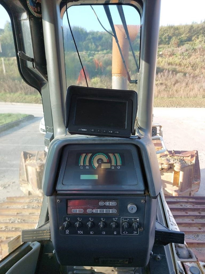 Komatsu D 61 PX-15 E0 - بلدوزر: صور 4 Komatsu D 61 PX-15 E0 - بلدوزر: صور 4