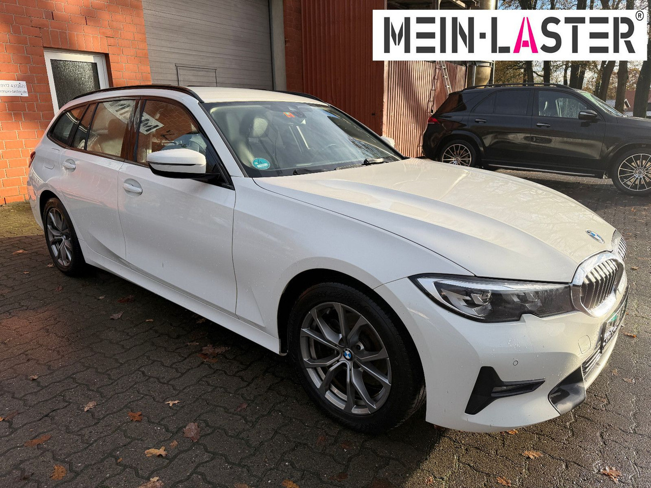 BMW 320 d xDrive touring Sport Line shadow AHK - سيارة ستيشن: صور 2 BMW 320 d xDrive touring Sport Line shadow AHK - سيارة ستيشن: صور 2