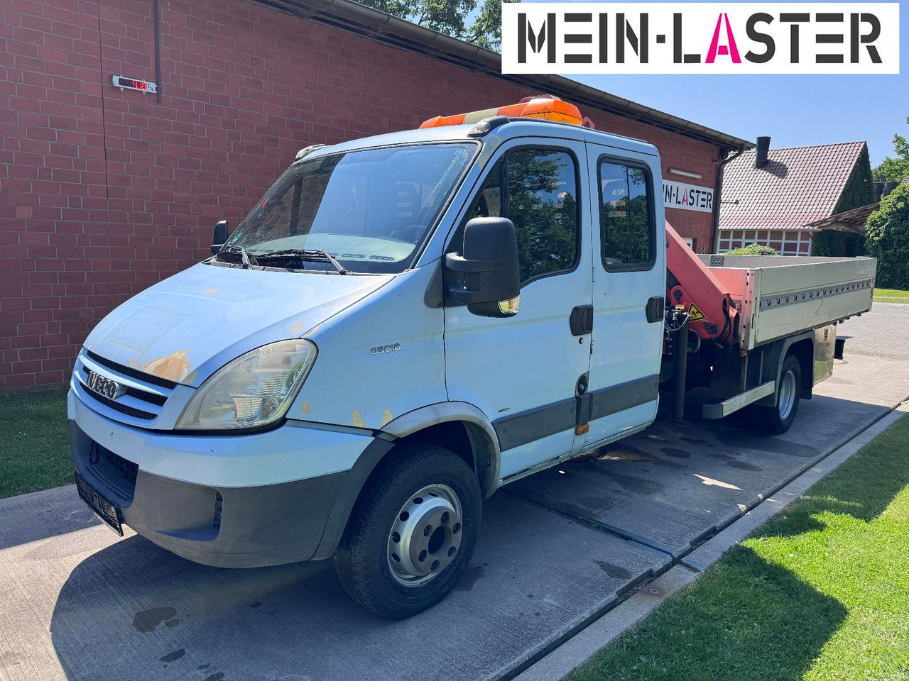 Iveco 65C180 3.0d Palfinger PK 6500 7 Sitzer - الشاحنات الصغيرة المسطحة, الشاحنات الصغيرة كابينة مزدوجة: صور 2 Iveco 65C180 3.0d Palfinger PK 6500 7 Sitzer - الشاحنات الصغيرة المسطحة, الشاحنات الصغيرة كابينة مزدوجة: صور 2