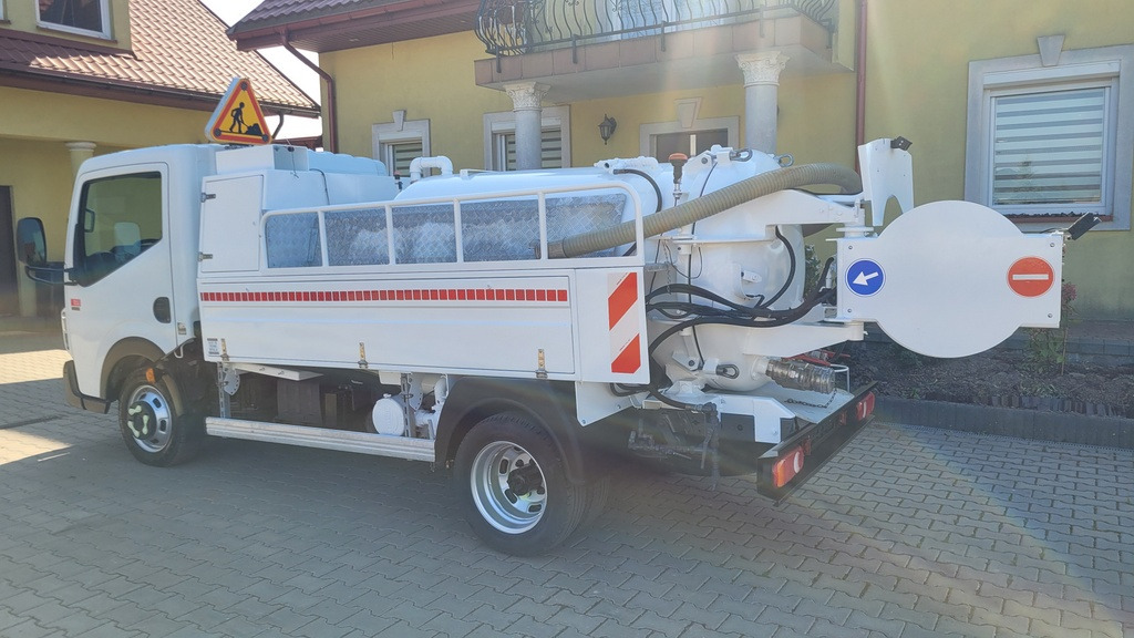 Renault Maxity 140dxi Kanalreiniger COMBI CLEANER VAACUM Hydrocureur - فراغ شاحنة: صور 5 Renault Maxity 140dxi Kanalreiniger COMBI CLEANER VAACUM Hydrocureur - فراغ شاحنة: صور 5